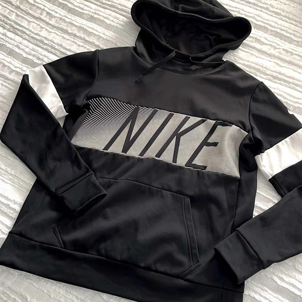 Nike hoodie sweatshirt
